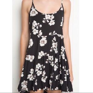 Brandy Melville jada dress